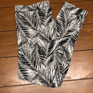 Victoria’s Secret Pink Leggings